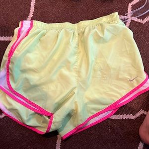 Nike women’s shorts jogging shorts very comfy